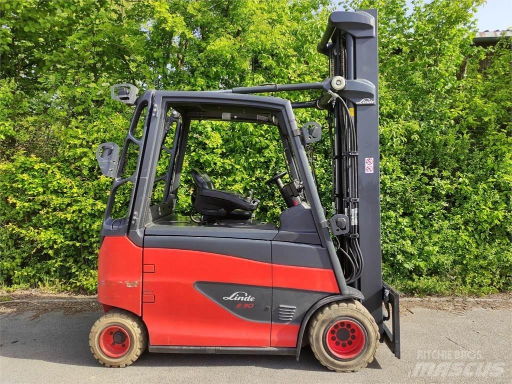 Linde E30HL-01/600-387 Elektrostapler