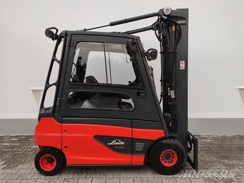 Linde E30L/387 (LACK NEU) Elektrostapler