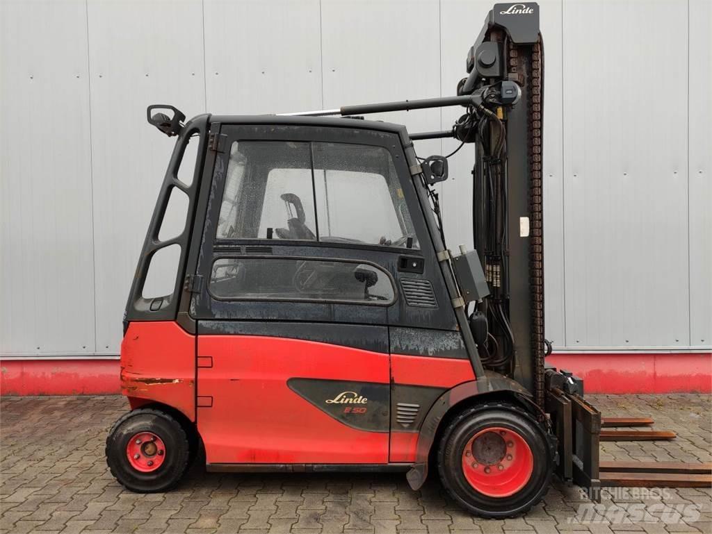 Linde E50HL-01-388 Elektrostapler