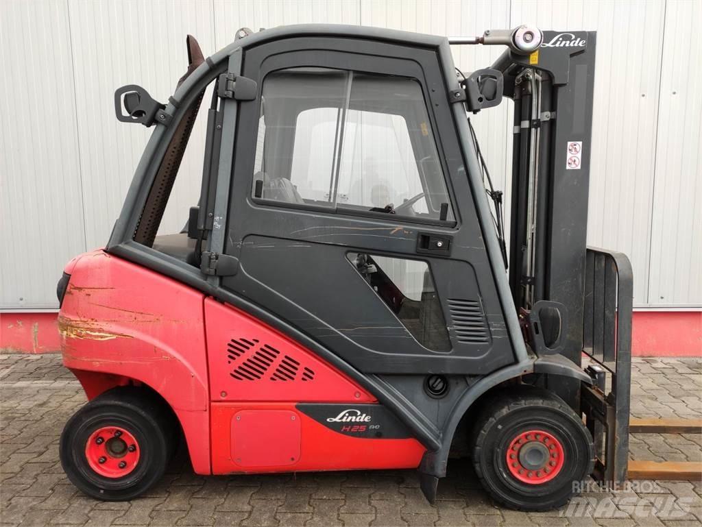 Linde H25D-02-392/EVO Dieselstapler