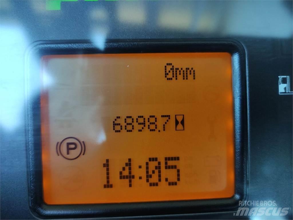 Linde R16N-01-112 Schubmaststapler