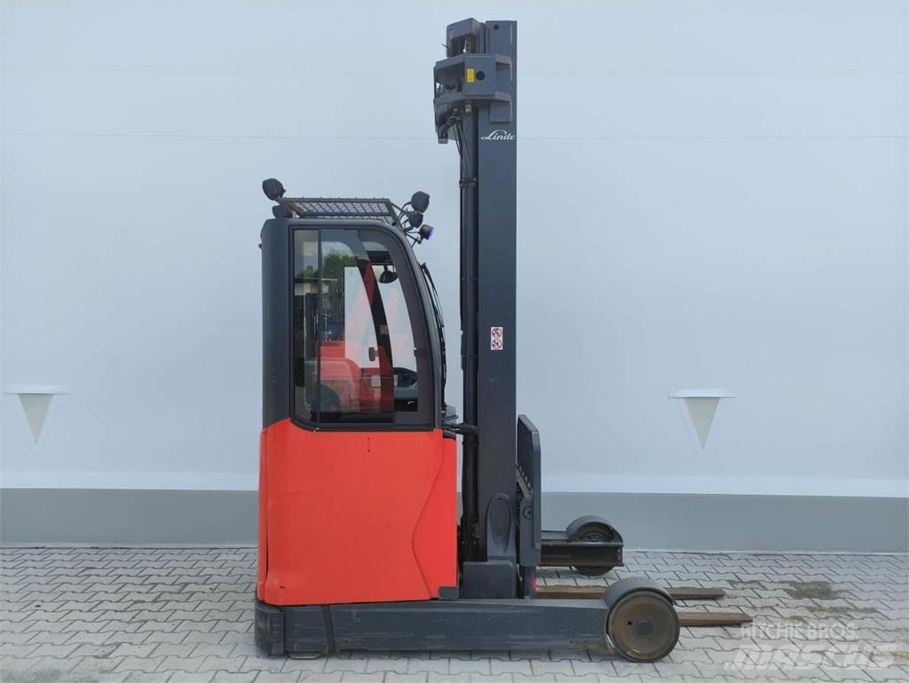 Linde R25-01-112 Schubmaststapler