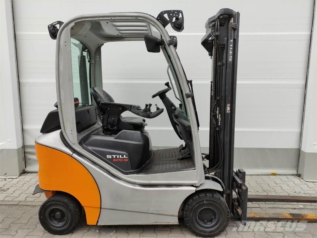 Still RX70-16 Dieselstapler