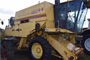 New Holland TF 44