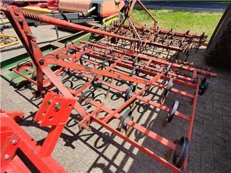 Knoche triltandcultivator