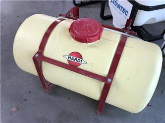 Hardi tank met Startec pomp
