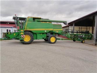 John Deere T550 HillMaster