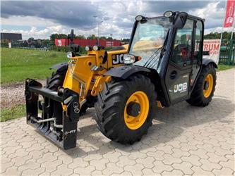 JCB 527-58 AGRI-PLUS
