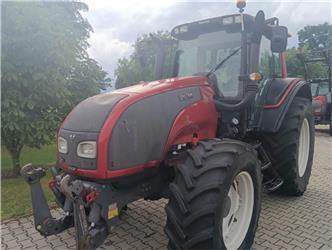 Valtra T133 mit FH