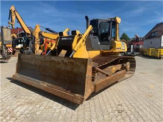 Komatsu D65PX-15EO