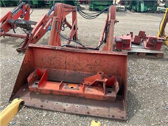 Massey Ferguson 246 LOADER