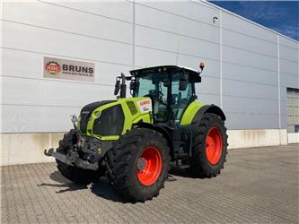 CLAAS AXION 810
