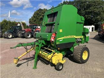 John Deere 592
