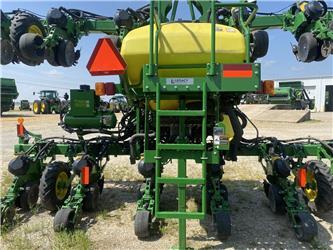 John Deere 1725 CCS
