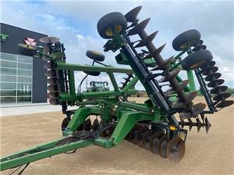 John Deere 650