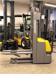 Jungheinrich EJC 214 - 2.9 M HUB - 1.966 STD - BATTERIE 83%