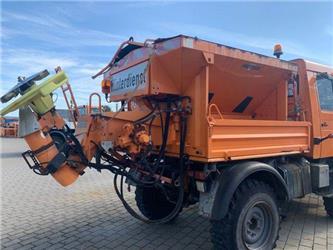 Unimog Pietsch Salzstreuer Silostreuer mit Band 2m³