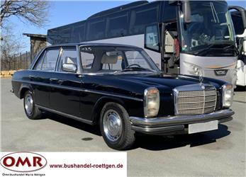 Mercedes-Benz 200 D / 8