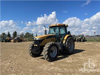Challenger MT525B