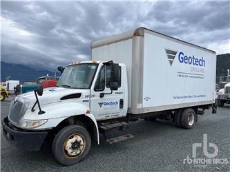 International 4300LP