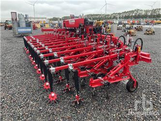Steketee EC WEEDER 8V