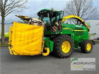 John Deere 7400