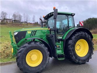 John Deere 6215 R