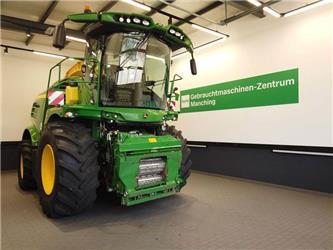 John Deere 8400