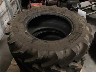 Michelin 380/70 R24
