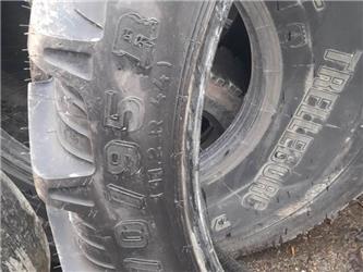 Taurus 270/95 R44