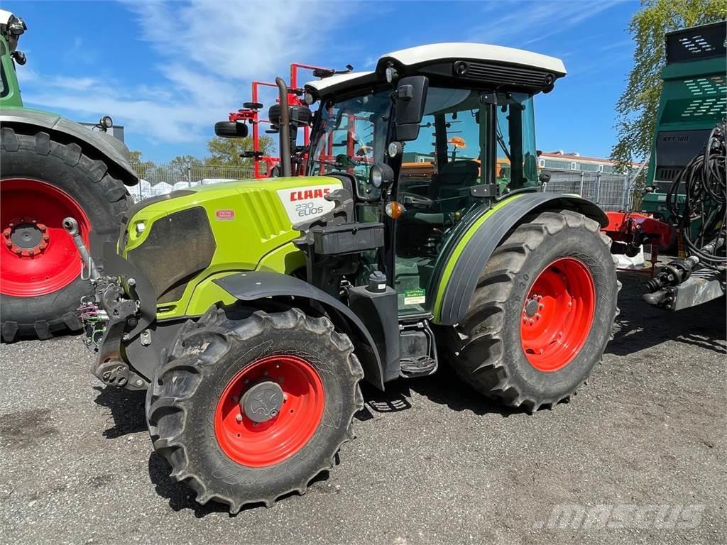 CLAAS Elios 230 Traktoren