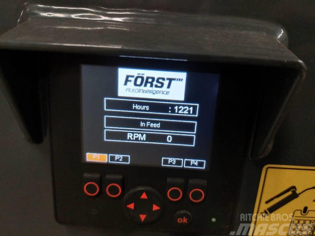 Forst TR8 | 2019 | 1221 Hours Holzhäcksler