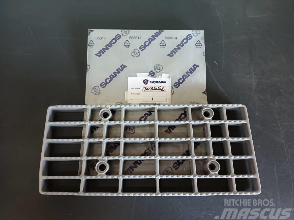 Scania STEP PLATE 1303556 Chassis