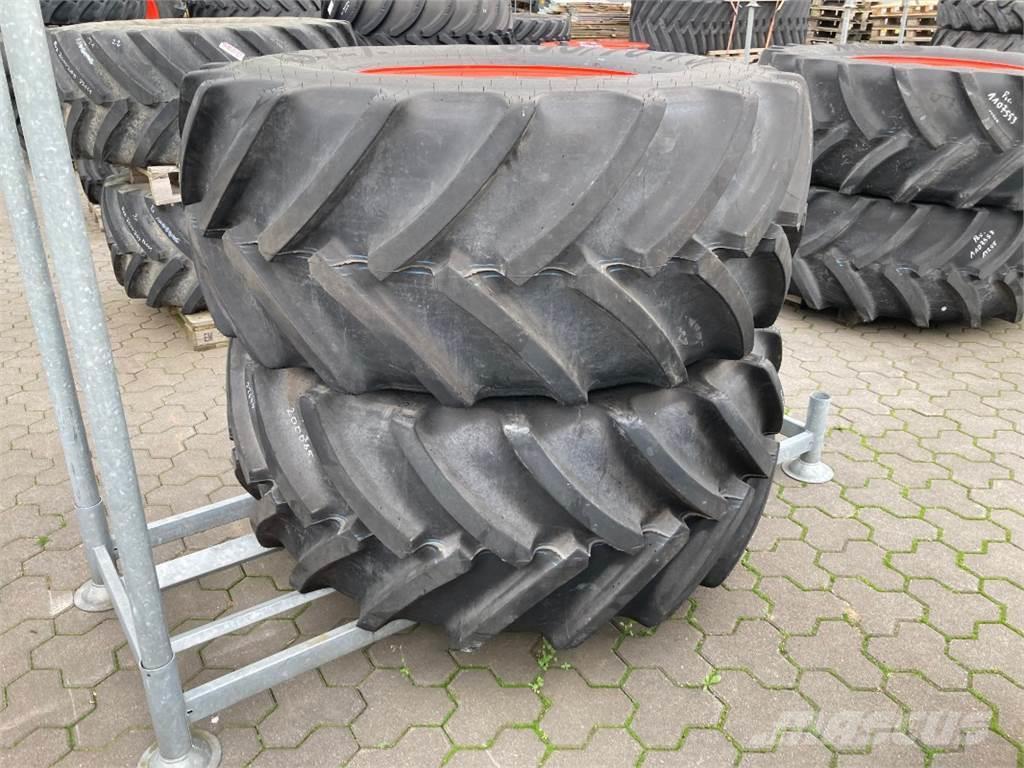 Mitas 2x 600/70R30 Reifen