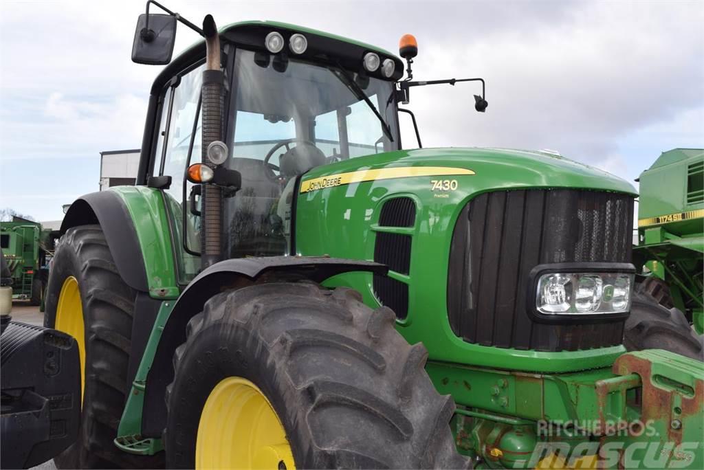 John Deere 7430 Premium TLS Traktoren