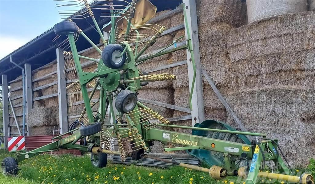 Krone Swadro 809 Windrowers