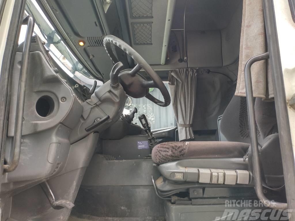 Scania R114 6x2 umpikori, työkoneeksi rekisteröity Kofferaufbau