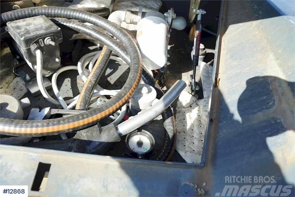 Hitachi ZX85 US-6 w/ 3 buckets, rotor tilt, diesel tank, c Raupenbagger