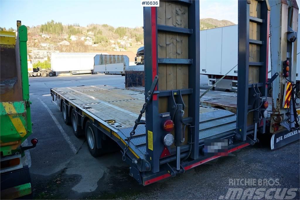NC 3 axle machine trailer that is little used Andere Anhänger