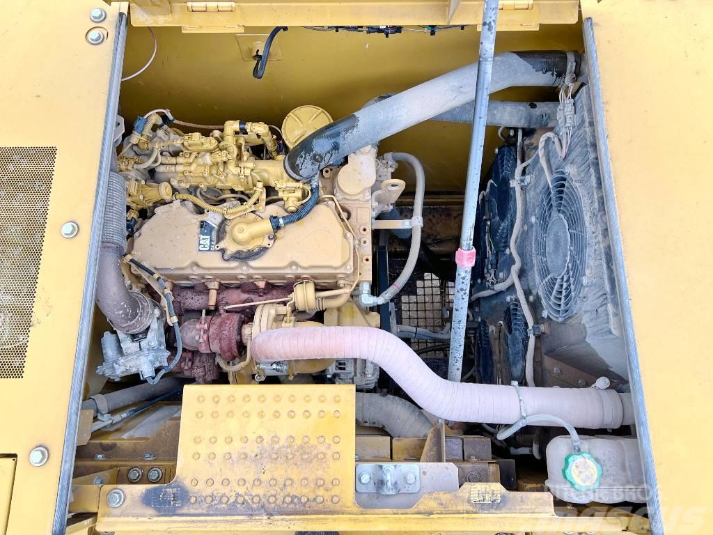 CAT 320 07 TOP CONDITION / Low Hours / CE Raupenbagger