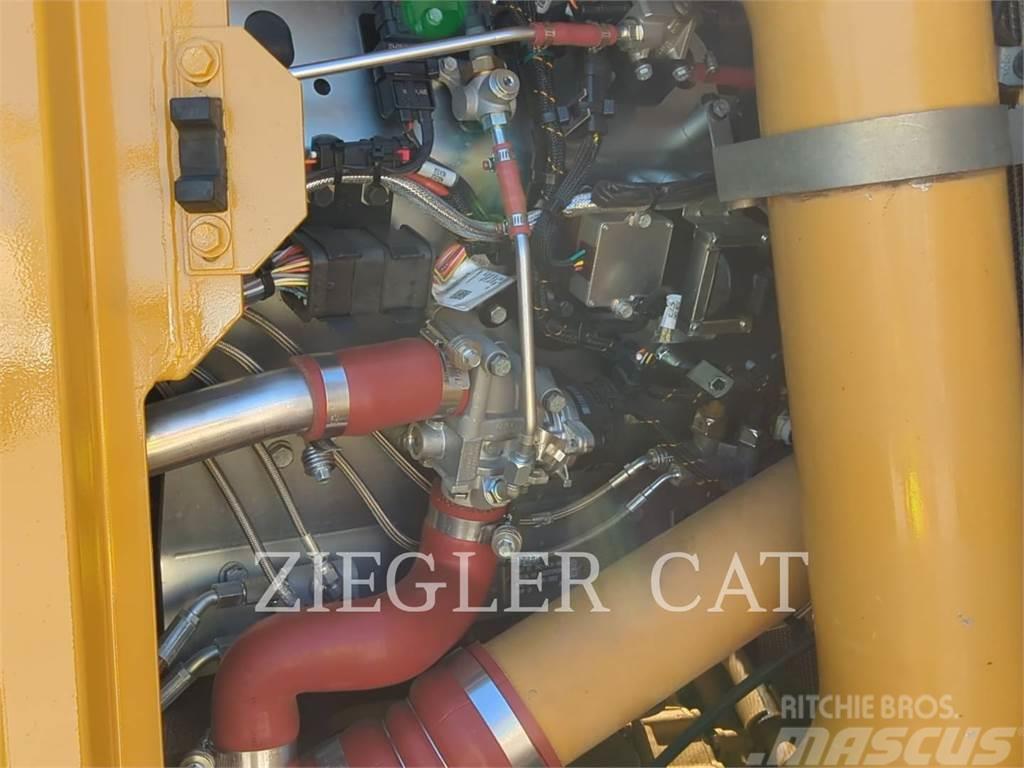CAT D9T Bulldozer