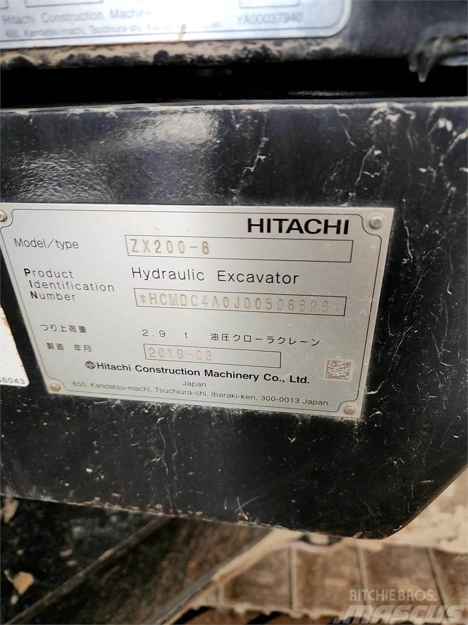 Hitachi ZX200-6 Raupenbagger