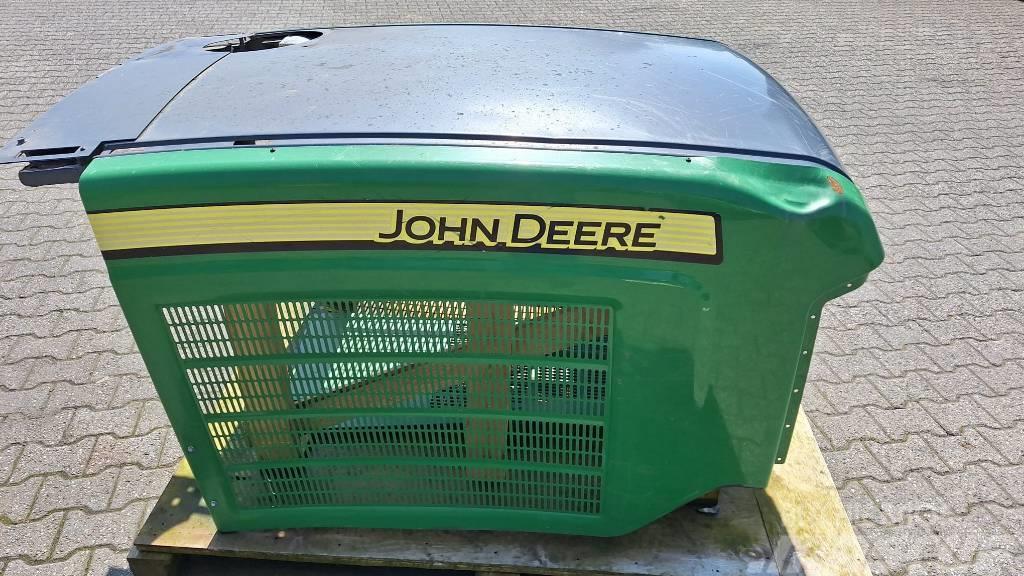 John Deere engine hood F720720 Chassis