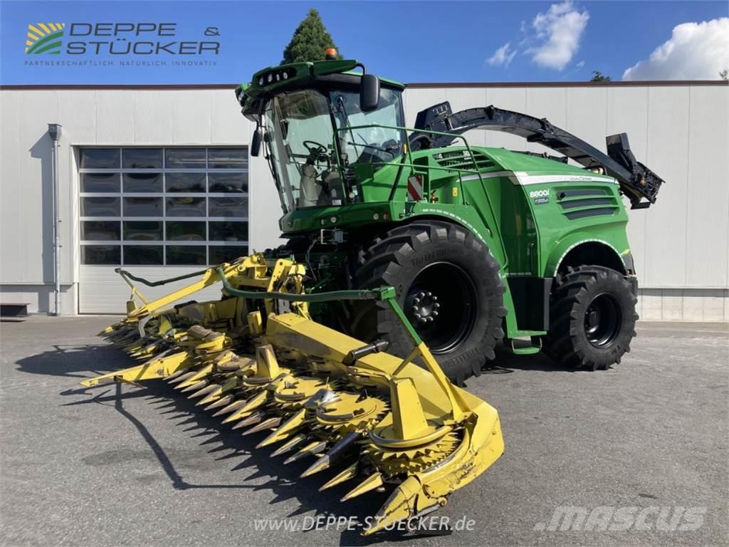 John Deere 8800 ProDrive Feldhäcksler