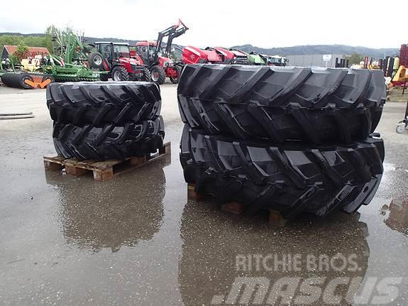 Massey Ferguson Trelleborg Traktoren