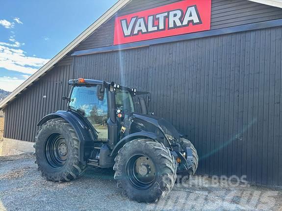 Valtra N174 Traktoren