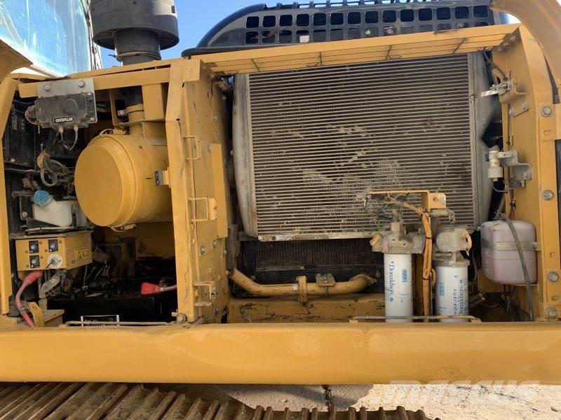 Caterpillar 324 DL Raupenbagger
