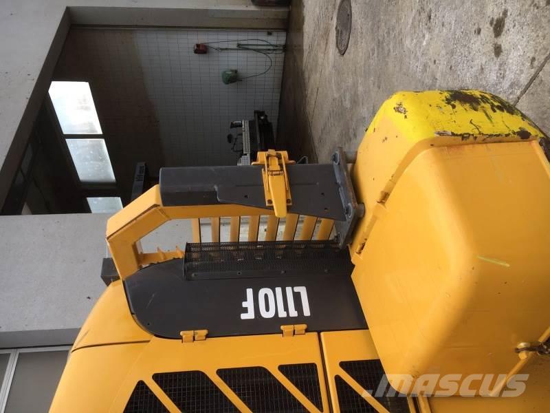 Volvo L 110 F - Anfahrschutz Andere Zubehörteile