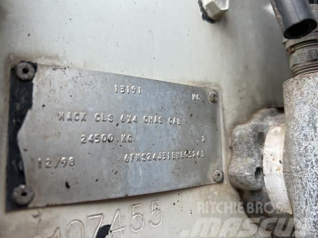 Mack CL688RS Trident Sattelzugmaschinen