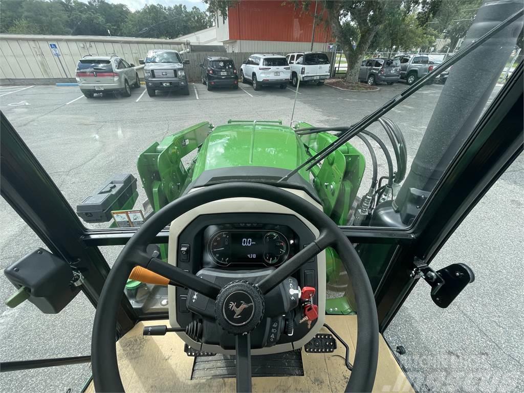 John Deere 5100E Traktoren